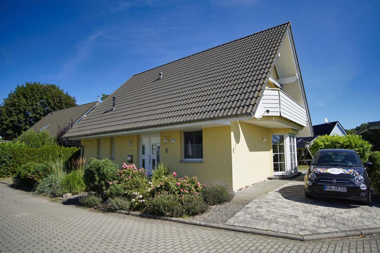 Nah Am Meer, Ruhige Lage, Gratis Nutzung Vom Ahoi Erlebnisbad Und Sauna In Sellin - Haus Inselblick Fewo 02 Goehren  Exterior foto